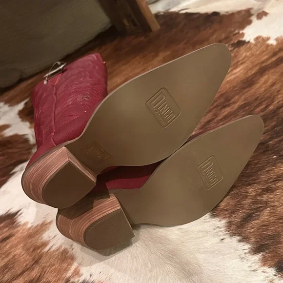 Dingo Red Heeled Cowboy Boots size 10 - Picture 6 of 7